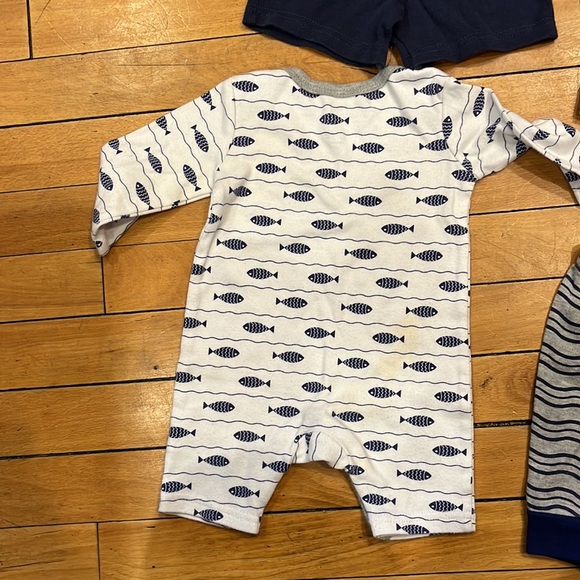 Baby essential bundle - Picture 2 of 2
